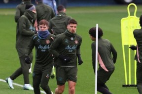 开云中国官网入口清晨突围战来临，曼城围绕欧冠外线爆发，气氛紧张，年轻球员得到机会的简单介绍